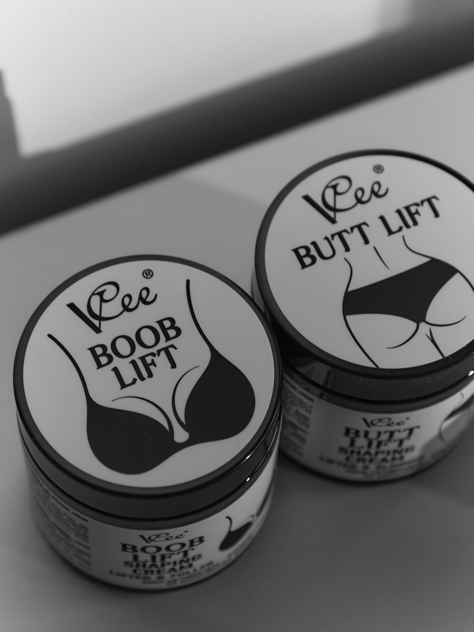 BUTT LIFT krem modelująco-liftingujący do pośladków Vcee 100 ml Marka VCee