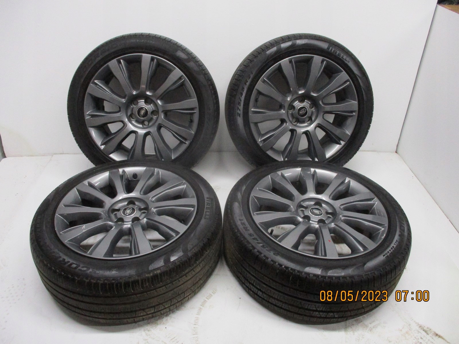 wheels discs tyres RANGE ROVER VOGUE R21 275/45