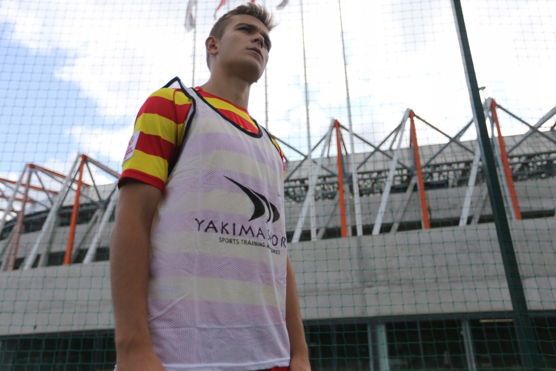 Znacznik piłkarski oznacznik dziecięcy - biały Stan opakowania oryginalne