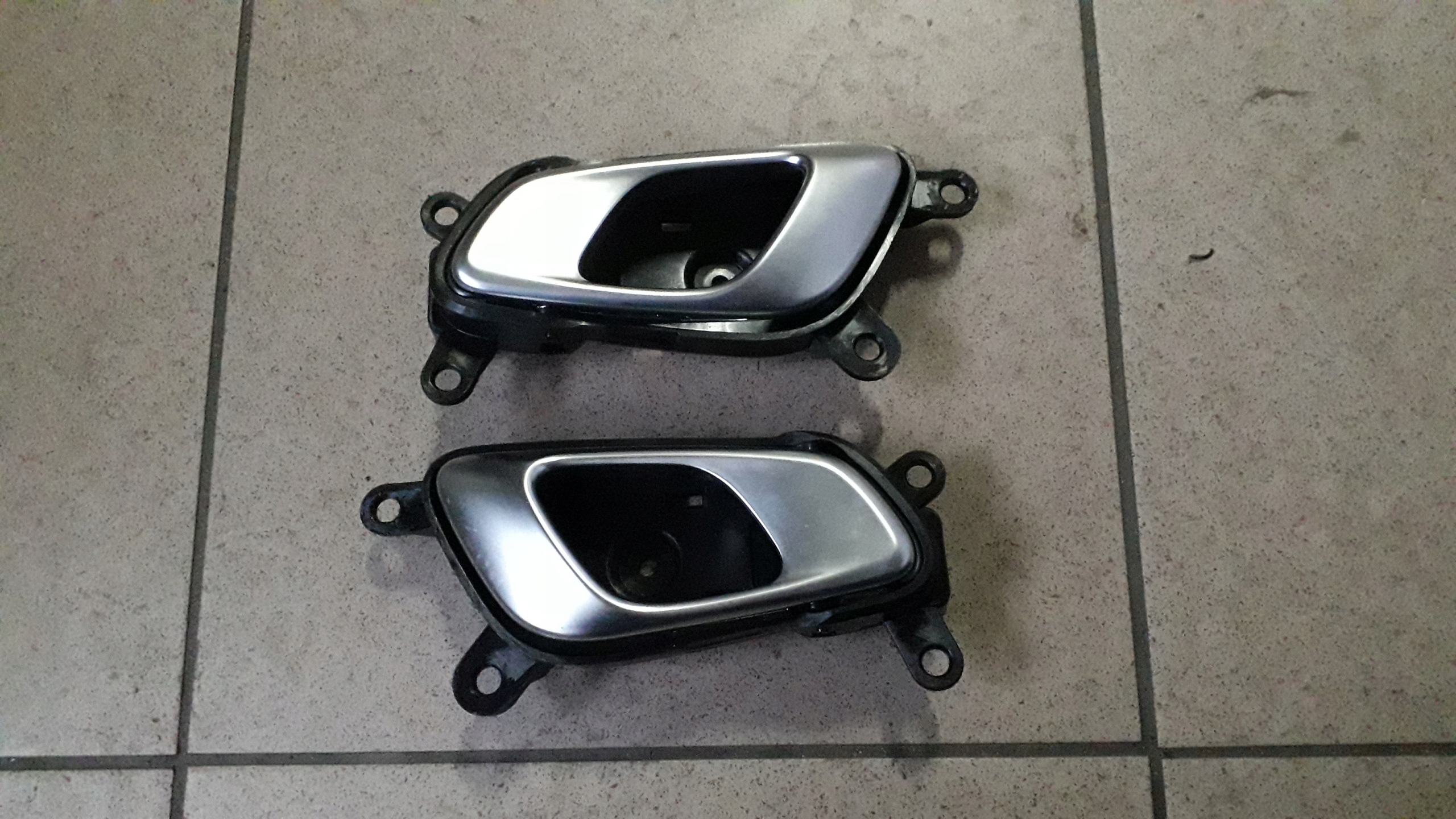 KIA CEED III 2018 20 KLAMKA WEWNETRZNA PRZOD P L