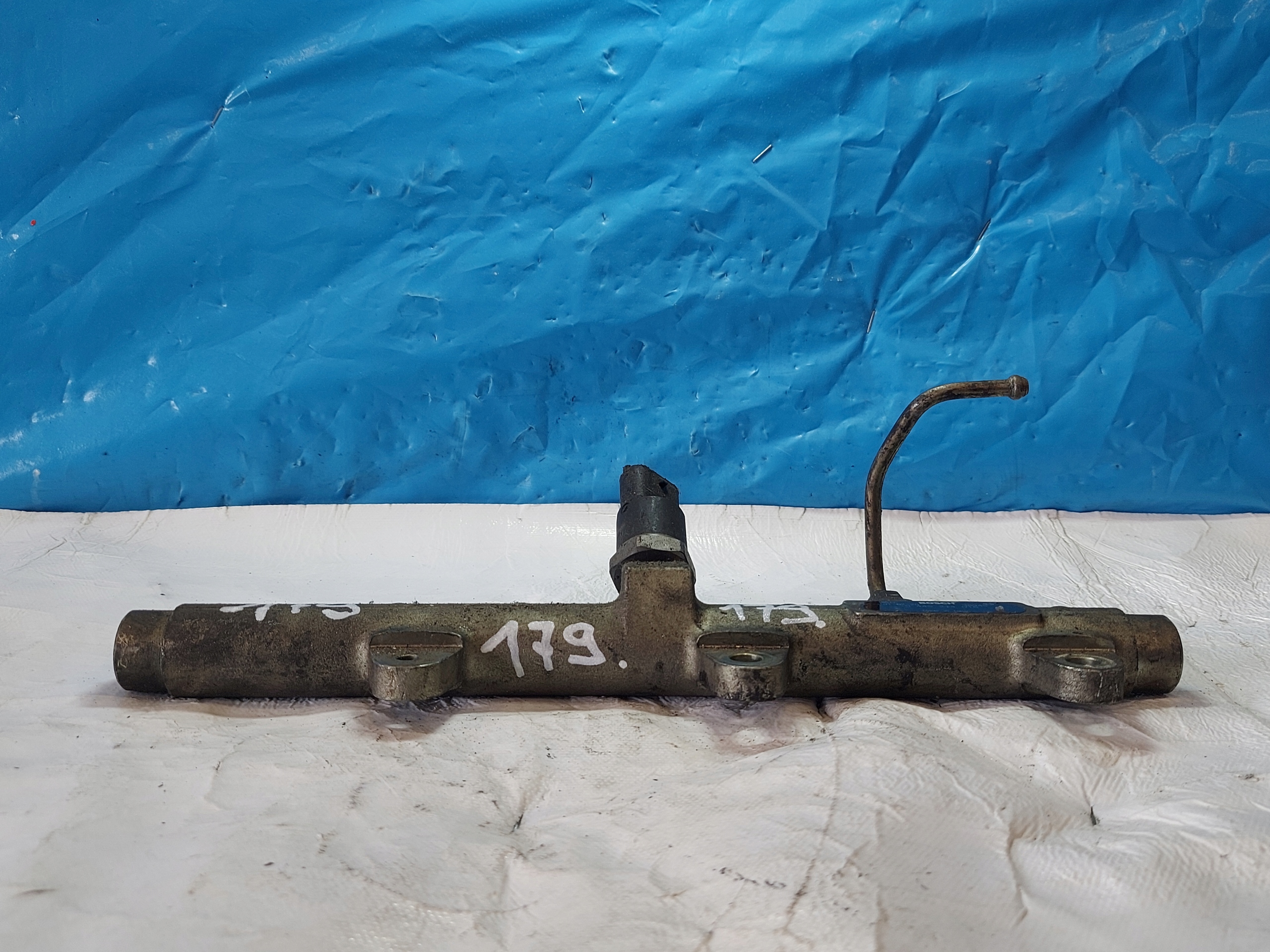 Rampe injection FIAT STILO 1.9 JTD 0445214016