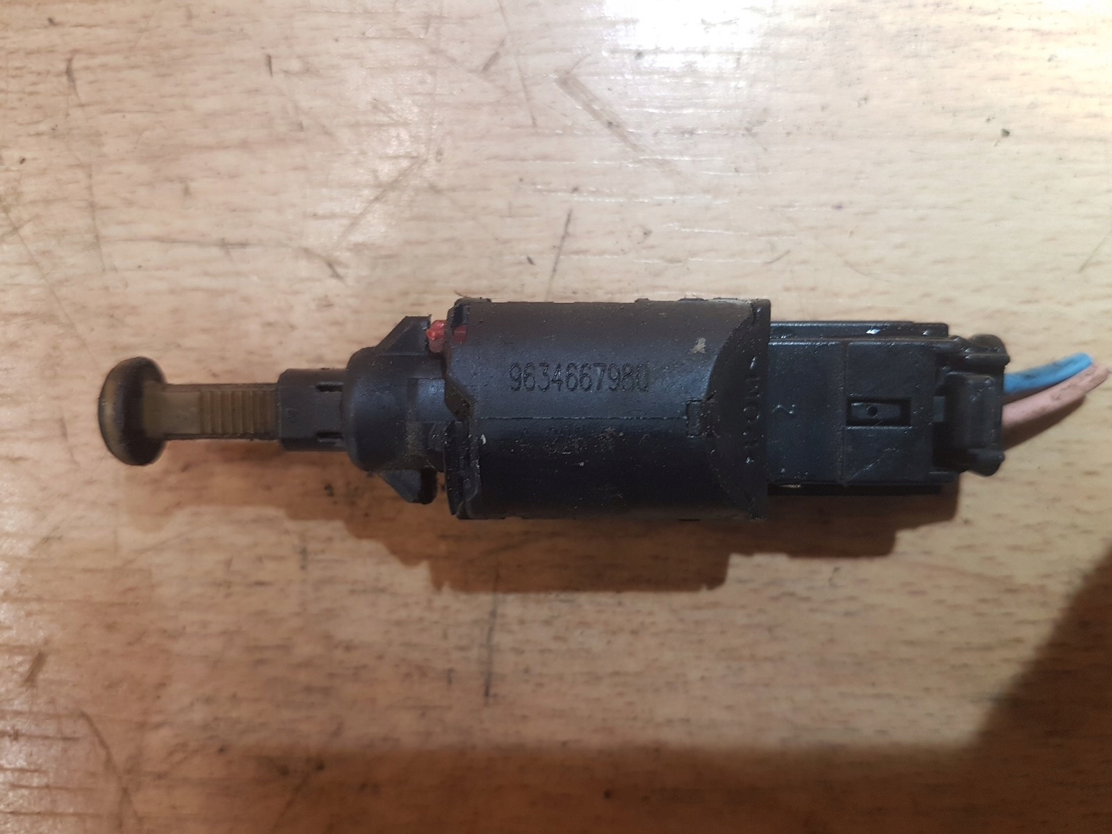 CZUJNIK STOP PEDAŁU HAMULCA PEUGEOT PARTNER I LIFT