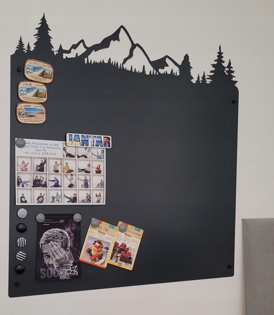 Kovová Veľká tabuľa na magnety Štvorec Gory 90x90