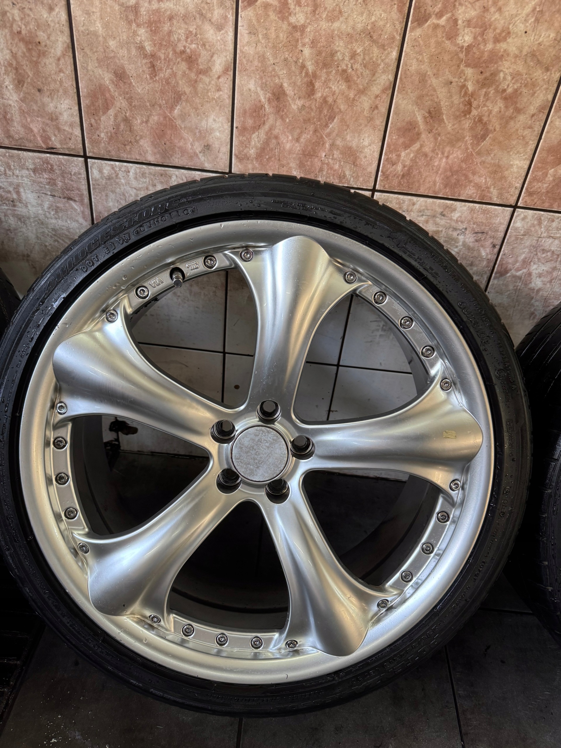 disc VW SKODA SEAT AUDI 19’ 5x100 et35 8J PIEKNY pattern RANT KOMPLET !
