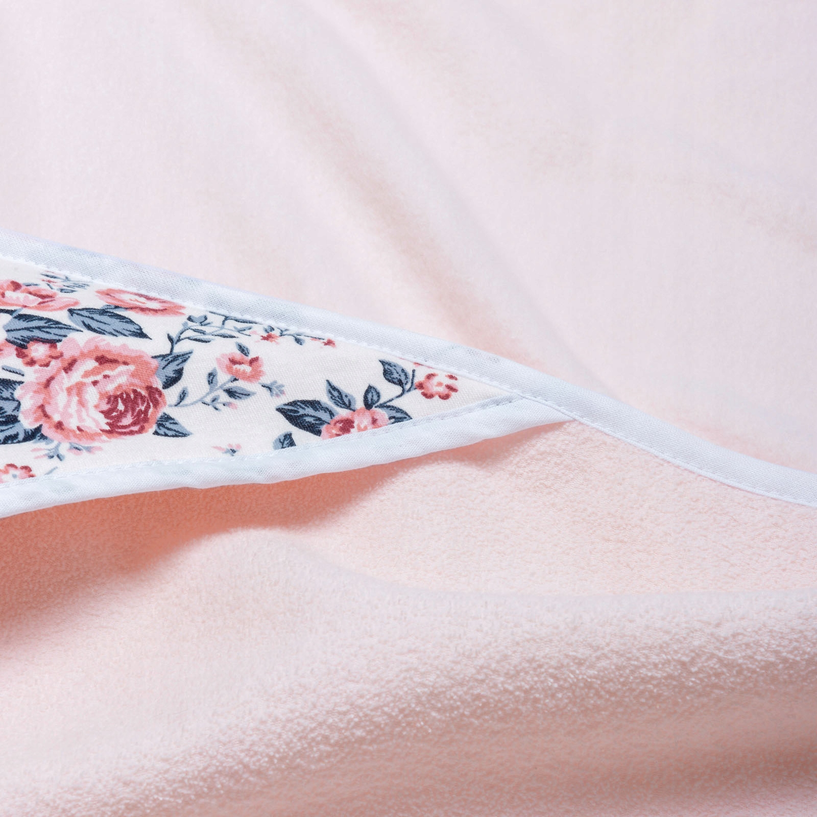 OKRYCIE KĄPIELOWE Z KAPTUREM RĘCZNIK 100 x 100 Marka Jukki