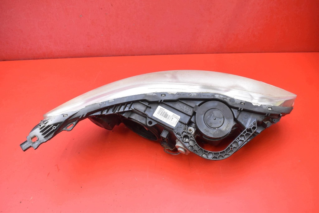 REFLEKTOR left light front XENON EU 9689037880 CITROEN C5 II X7 III 08-17