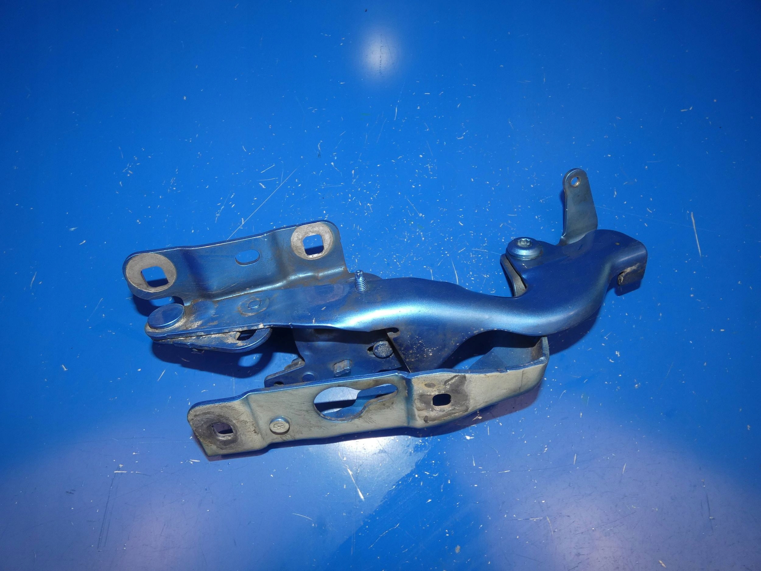 MERCEDES A KLASA W176 hinge bonnets right front front