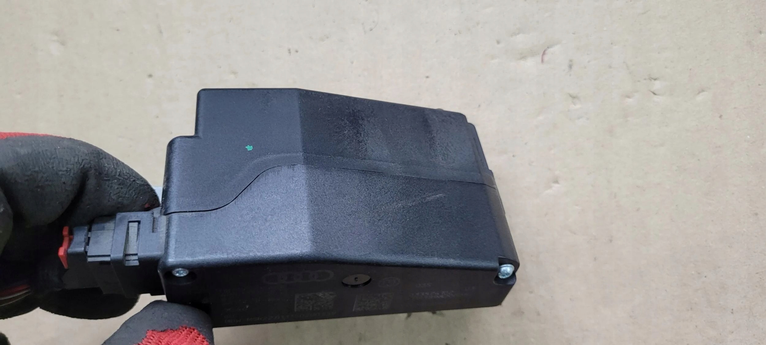 A6 C7 4G RYGIEL BLOKADA des Lenkrads 4H0905852C