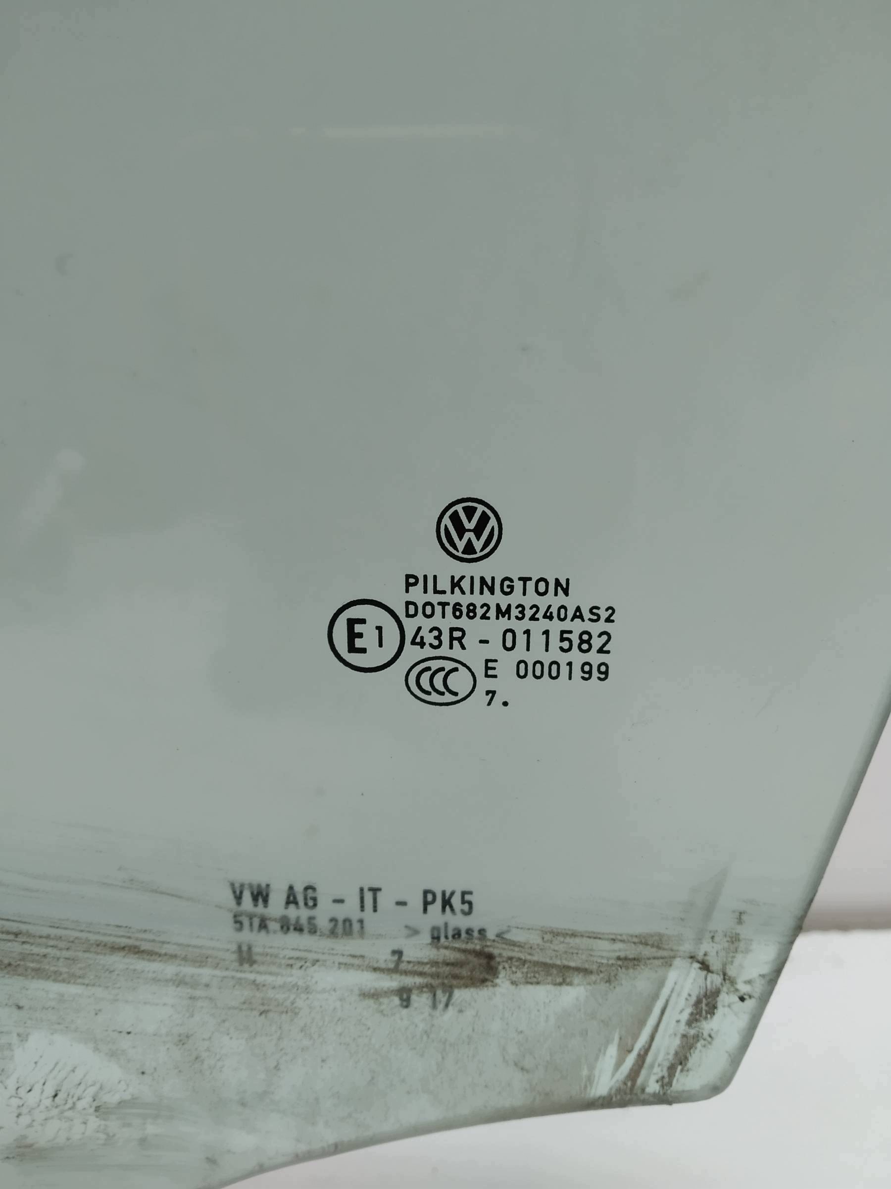 window door left front VW Volkswagen Touran III (2015- )