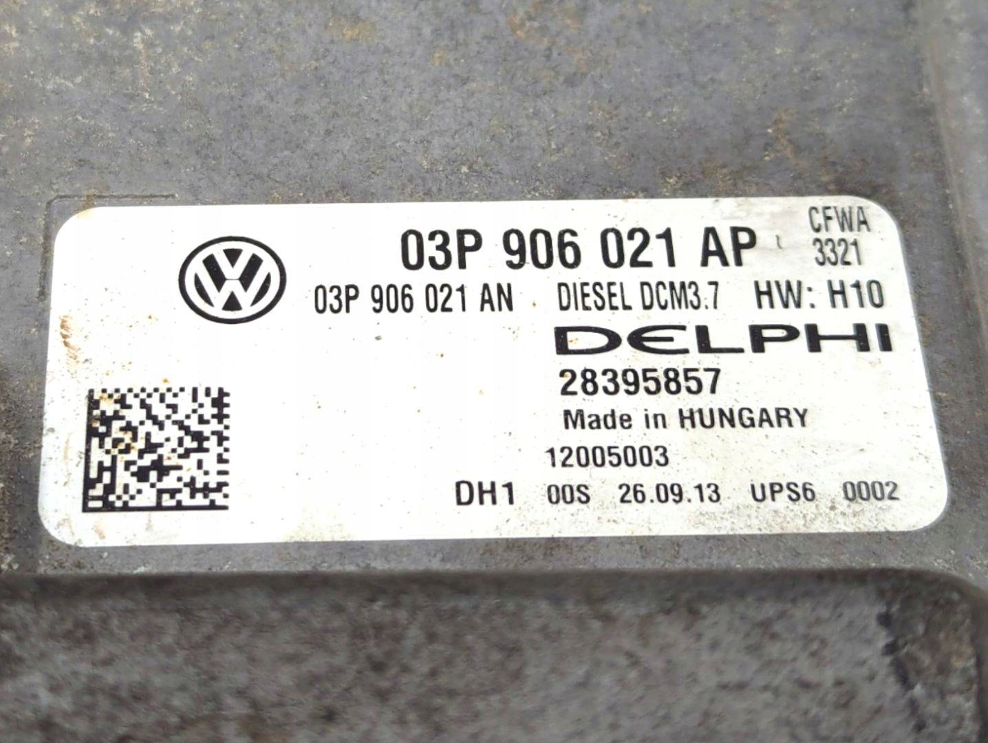 control unit of the engine Skoda Fabia 2 (5J) facelift 2014 03P906021AP