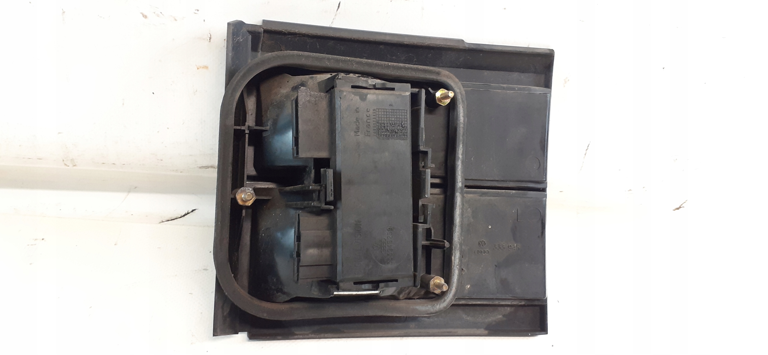 light bonnet left rear part Volkswagen Passat B3 kombi