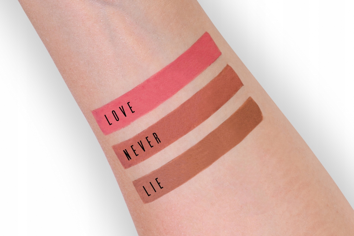 Pierre Rene Jędrzej Urbański Konturówka Love kremowa automatyczna Kod producenta 3700467850060