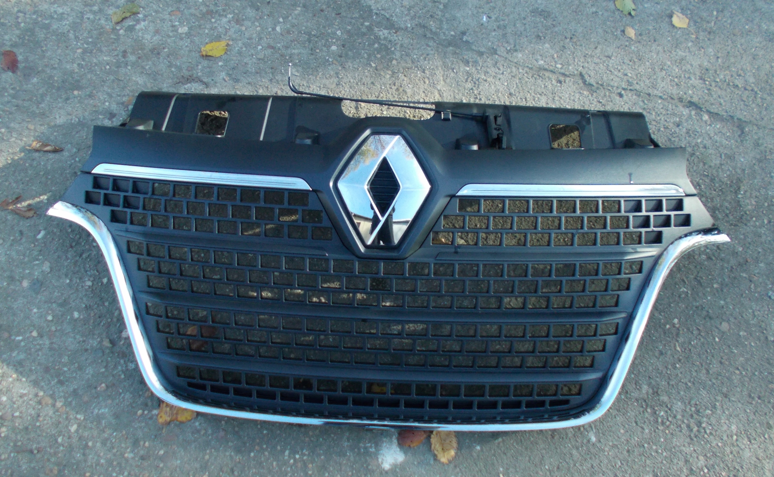 RENAULT MASTER III LIFT grill grille front 628959833R