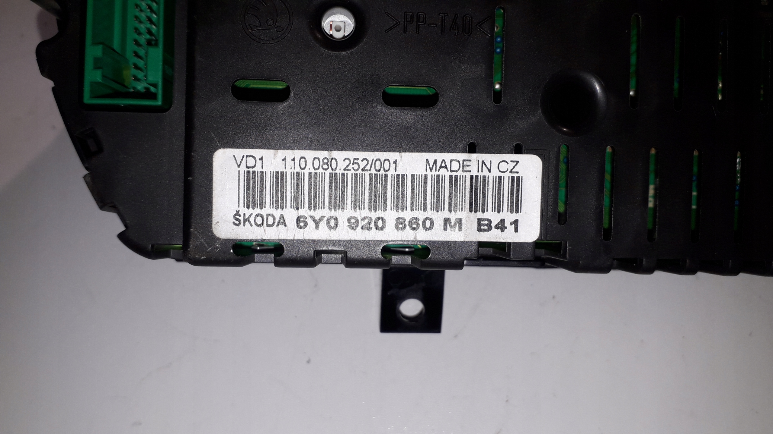 FABIA and 6Y dials dials 1,2B 6Y0920860M VDO