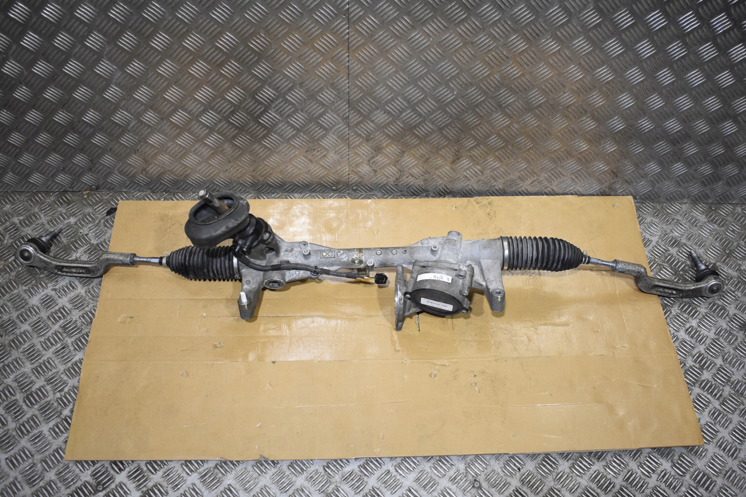 IDEALNA MAGLOWNICA MERCEDES GLB X247 1