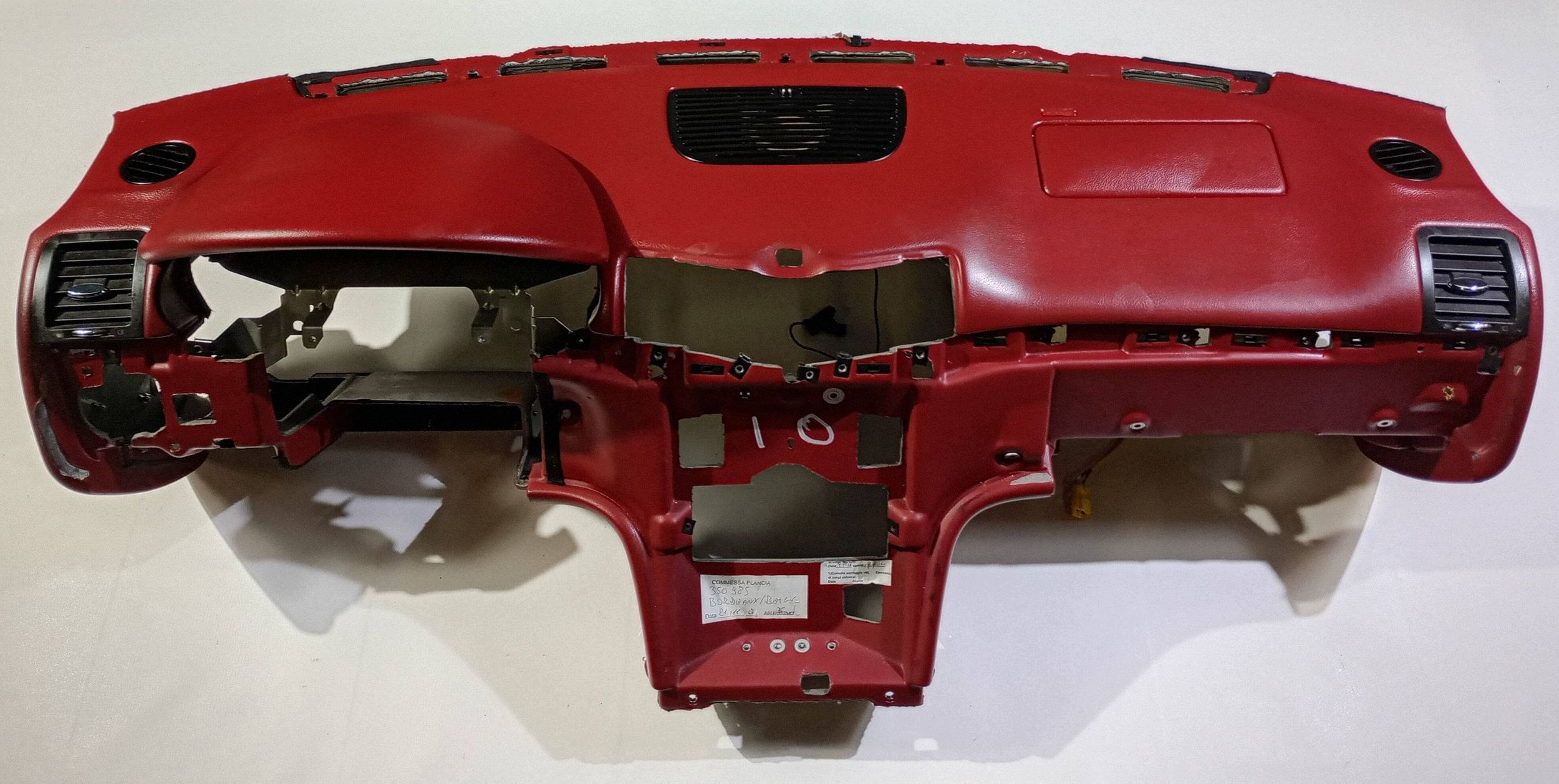 dashboard instrument panel cockpit airbag Maserati Granturismo 2008