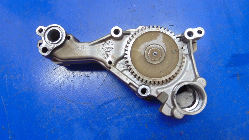 Ölpumpe 044755157 3.0CRD DODGE RAM 1500 JEEP CHEROKEE IV WK2