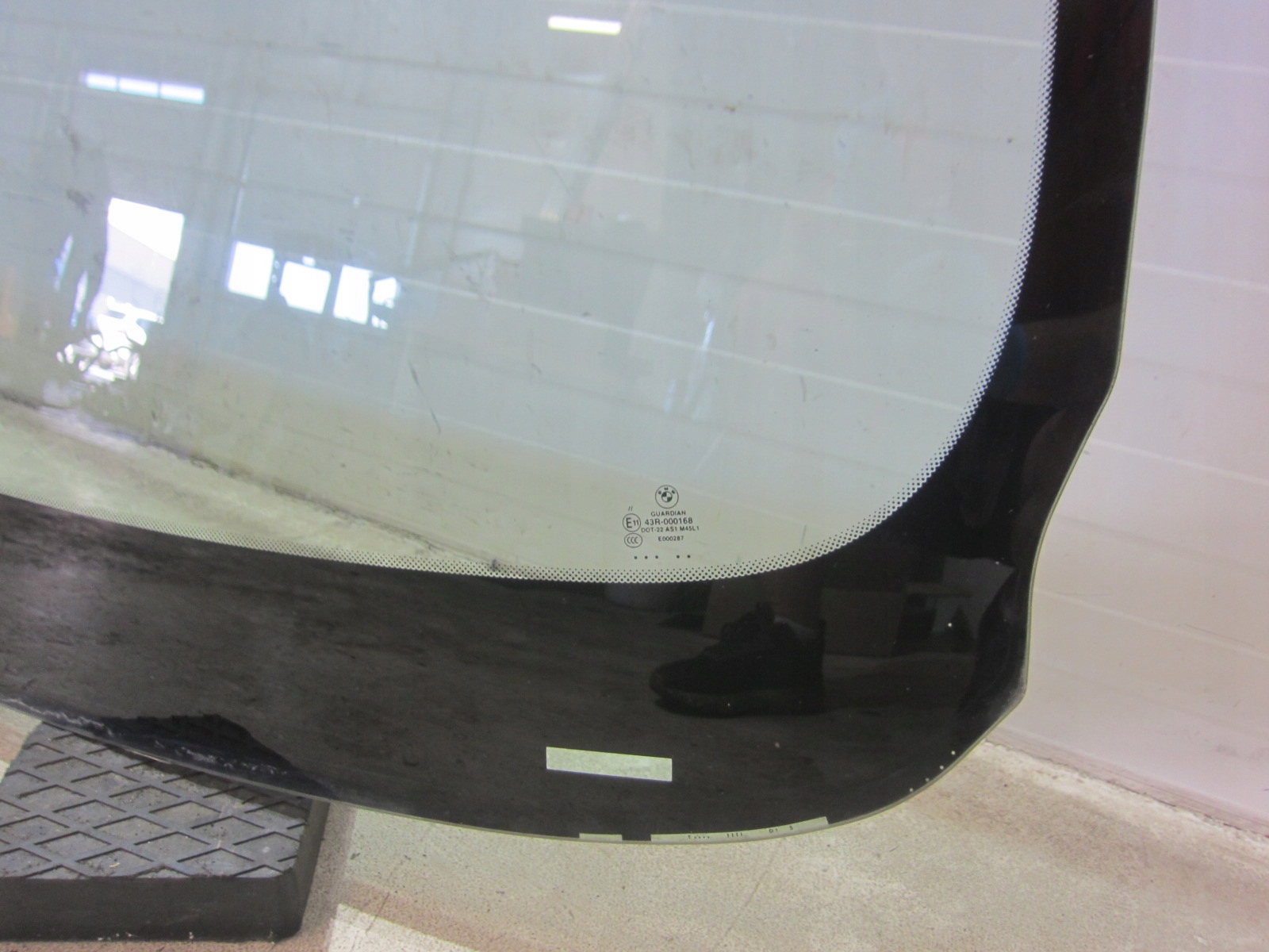 BMW X3 F25 window front front iron original 51317311298 4877934