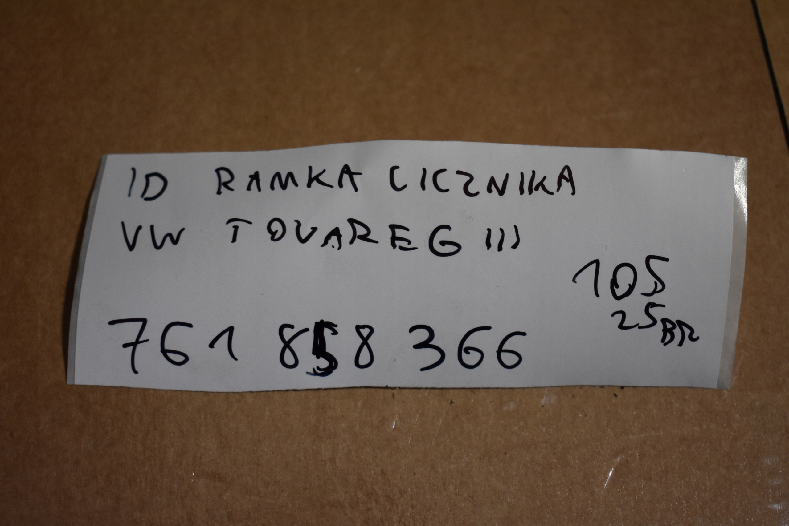 IDEALNA instrument panel frame VW TOUAREG III 1