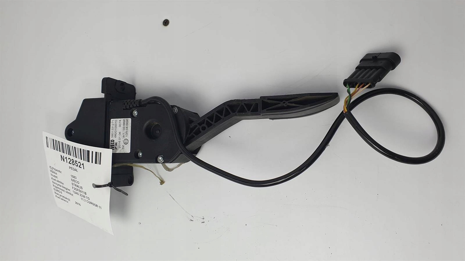 PEDAŁ 5801331271 IVECO STRALIS AS440T