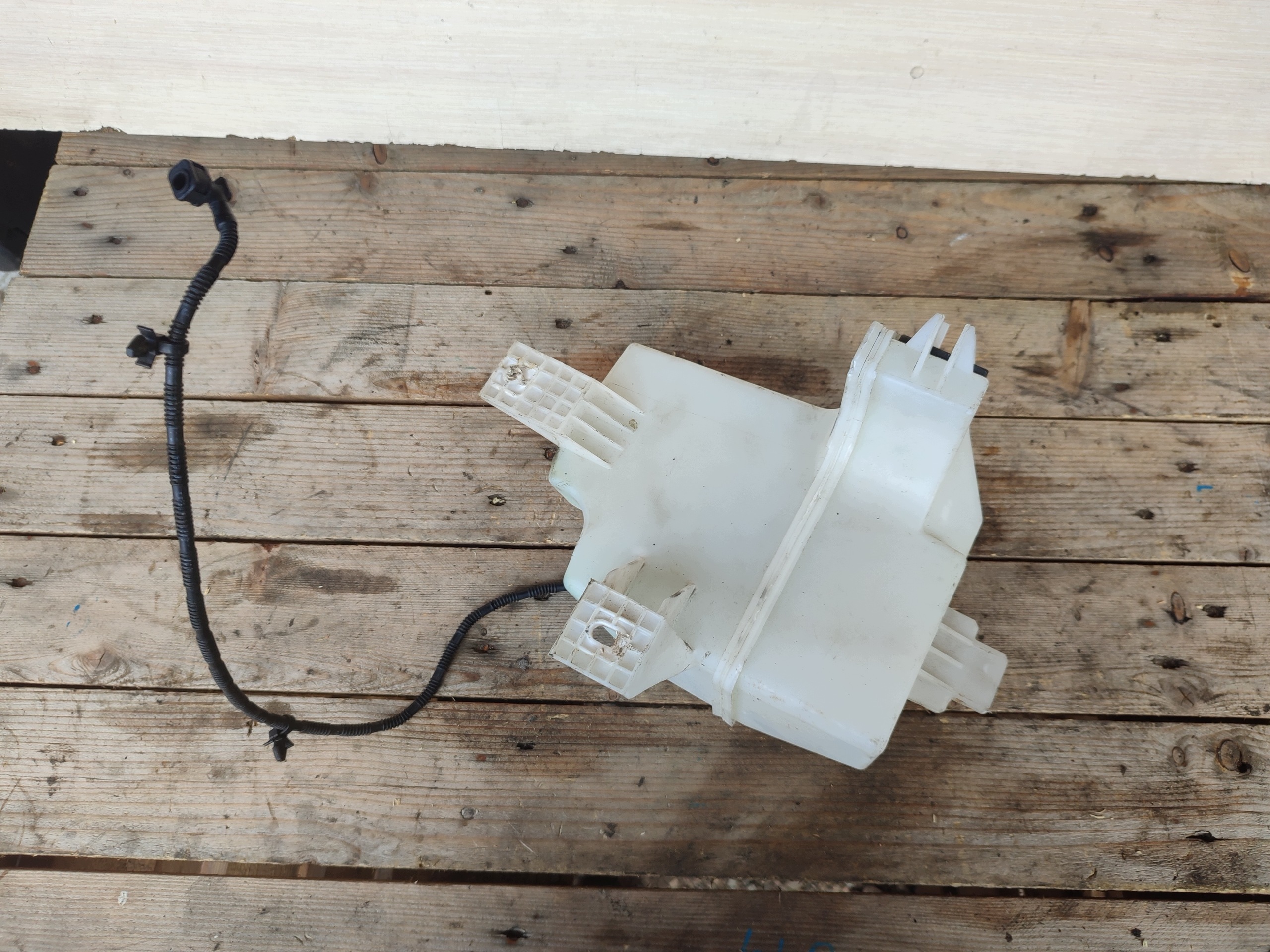 serbatoio LIQUIDO LAVAFARI OPEL CORSA E OE 13432704