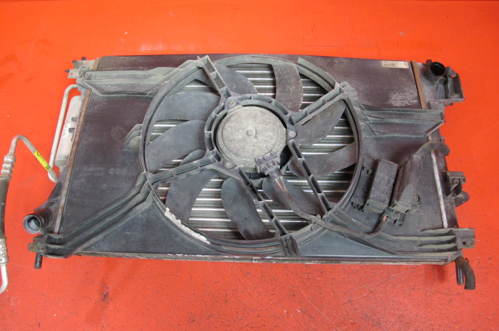 OPEL VECTRA C GTS Z02 SIGNUM 1.8 16V Z18XE CHŁODNICE WENTYLATOR