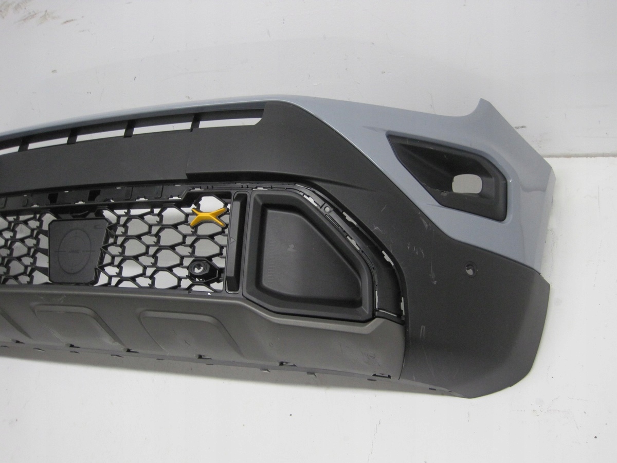 front bumper JEEP AVENGER 24R below RADAR below 4 PDC front