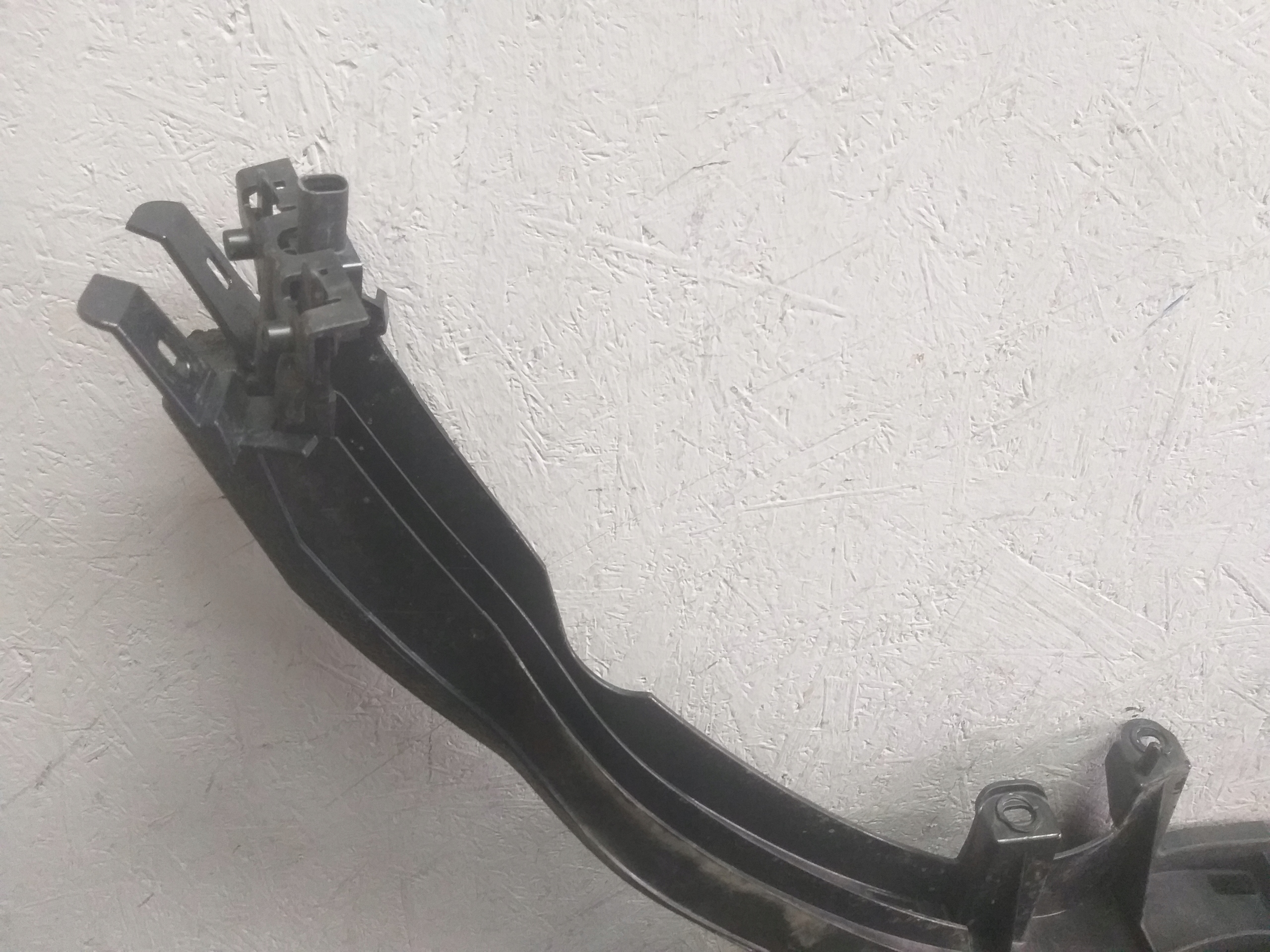 ABSORBER der Stoßstange vorne Sensor PIESZYCH LAND RANGE ROVER EVOQUE II 2 L551