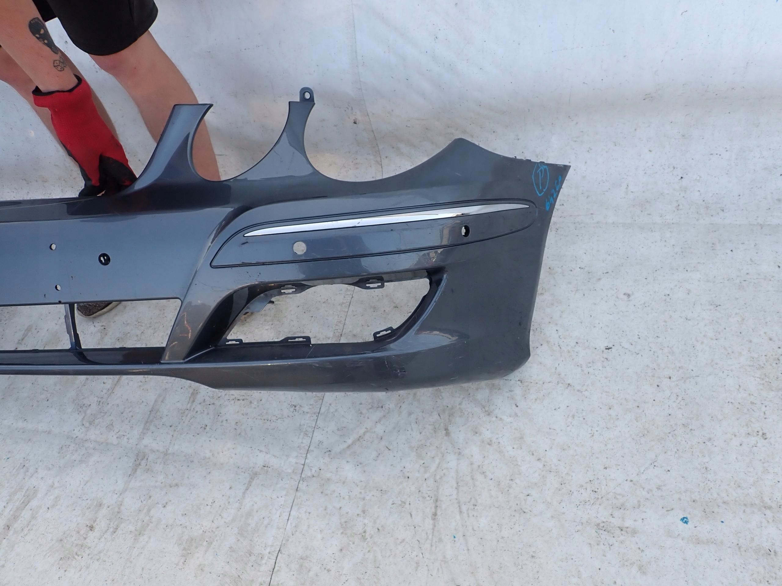 MERCEDES E-KLASA W211 LIFT 06-09 bumper front PDC