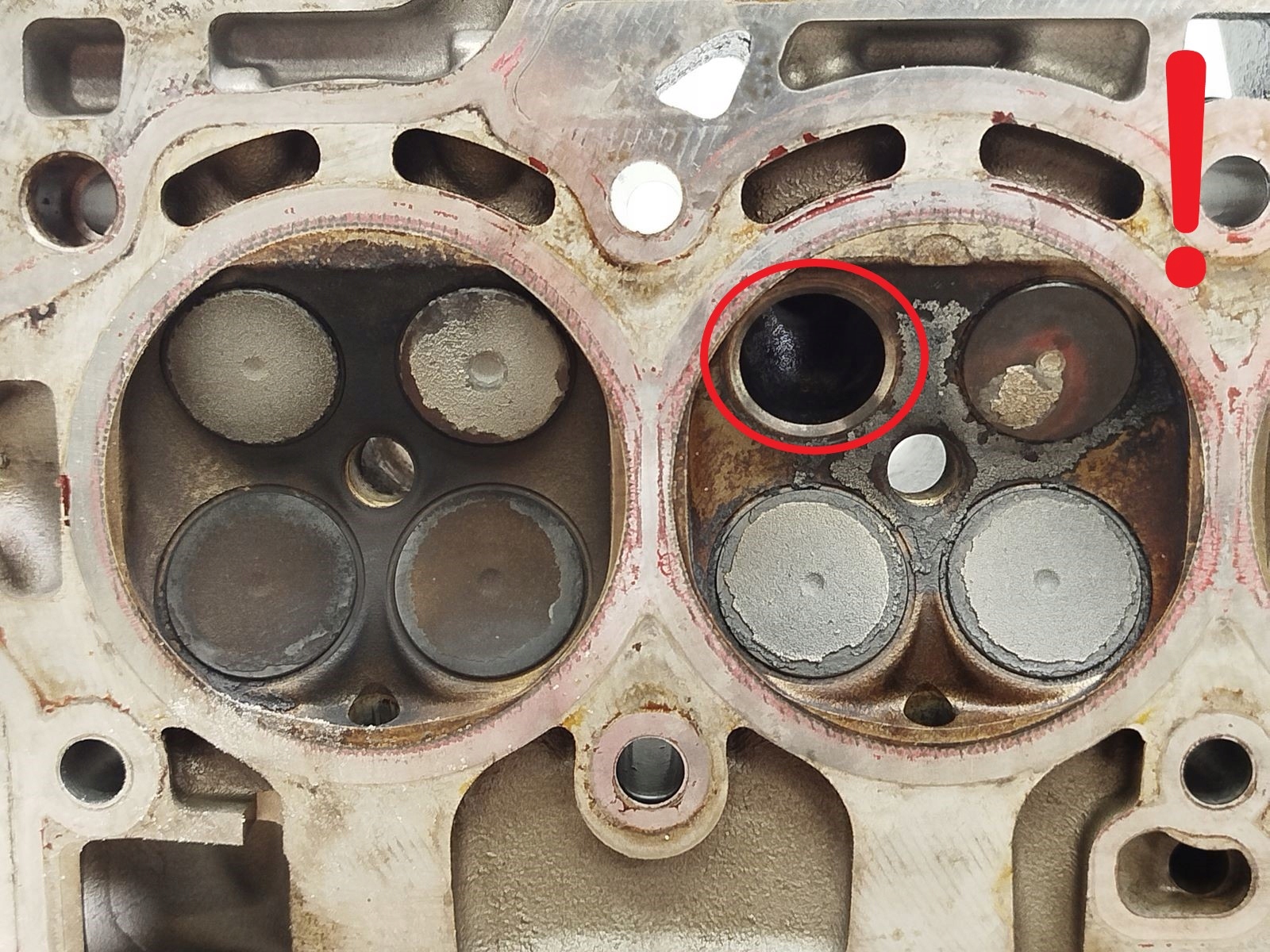 head. of the engine VWAG 04E103404M 1.4 TSI CPW