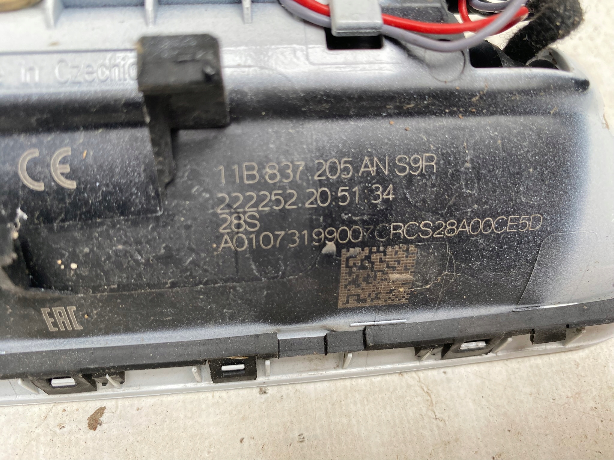 VW ID.4 handle door left front exterior 11B837205AN