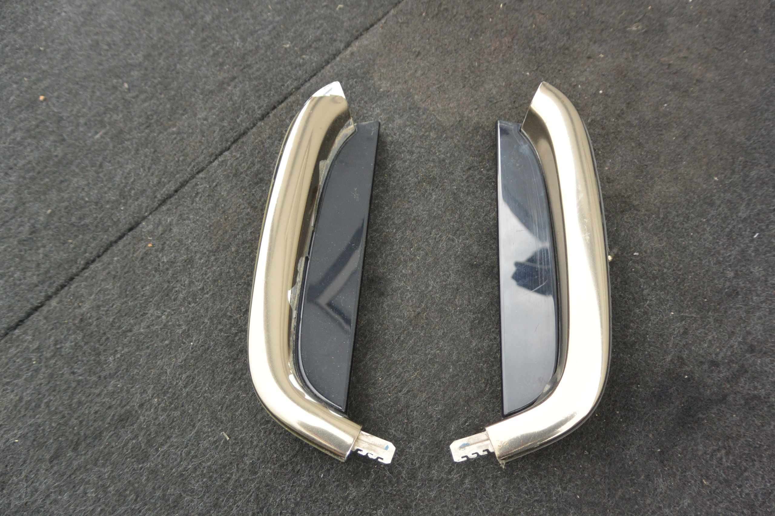 moulding CHROM windows door right left rear part MASERATI GHIBLI III