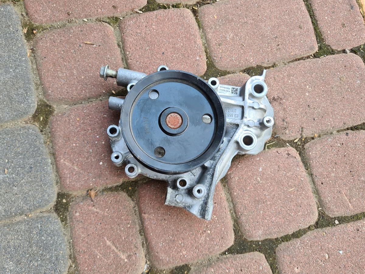 water pump 2.0CDTI Opel Insignia B 55508456