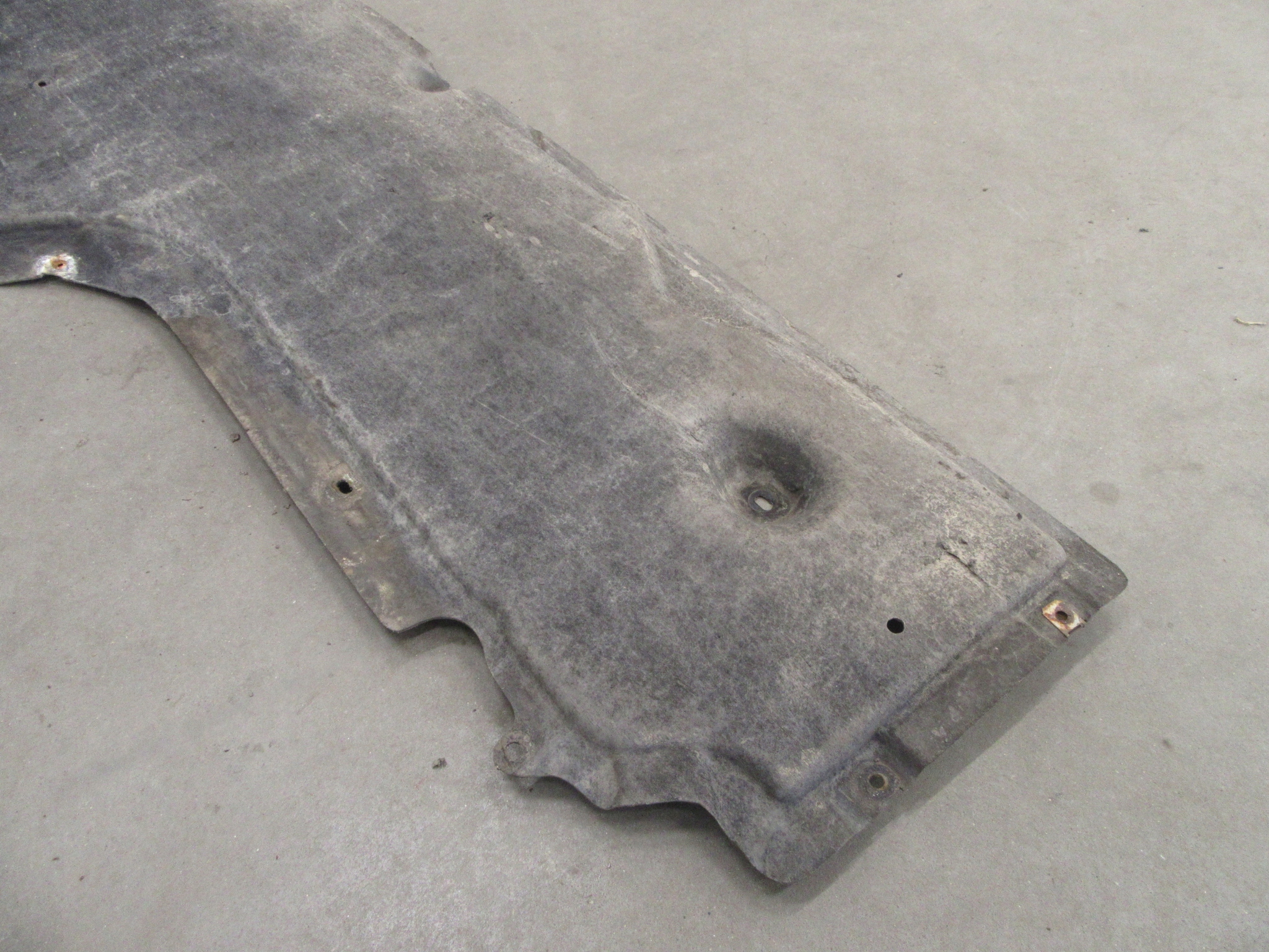 cover chassis right BMW e60 e61
