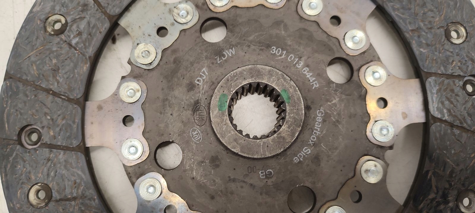 wheel flywheel disc pressure plate clutch Dacia Duster 1,2 TCE