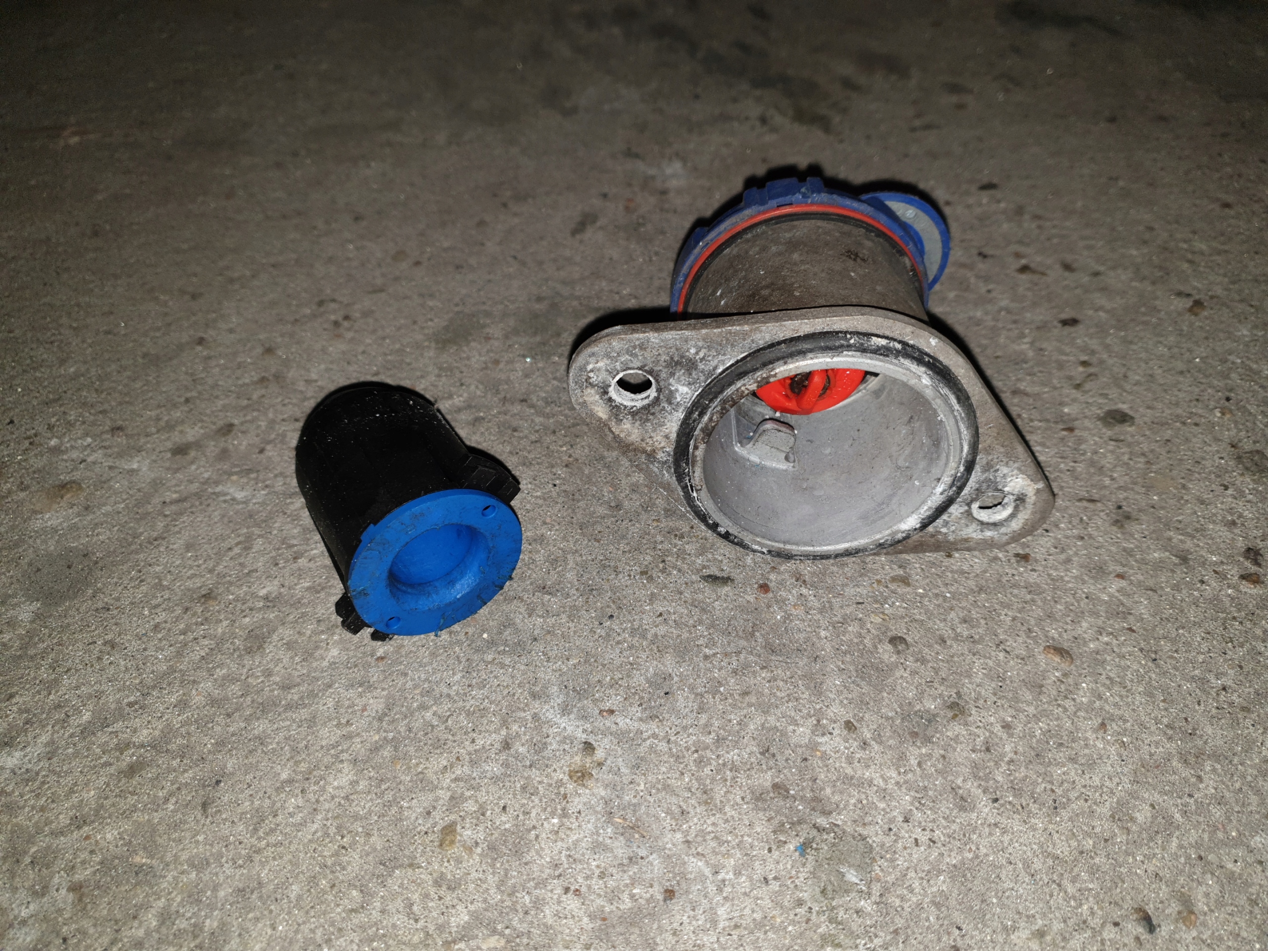 ACTROS AXOR ATEGO ИНФУЗИОННЫЙ КОЛПАЧОК МАГНИТ ADBLUE