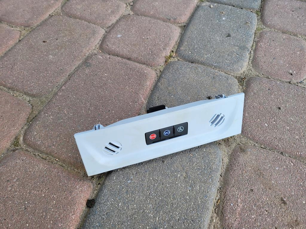 Feux phare Bouton ON-STAR Opel Corsa E 13496811