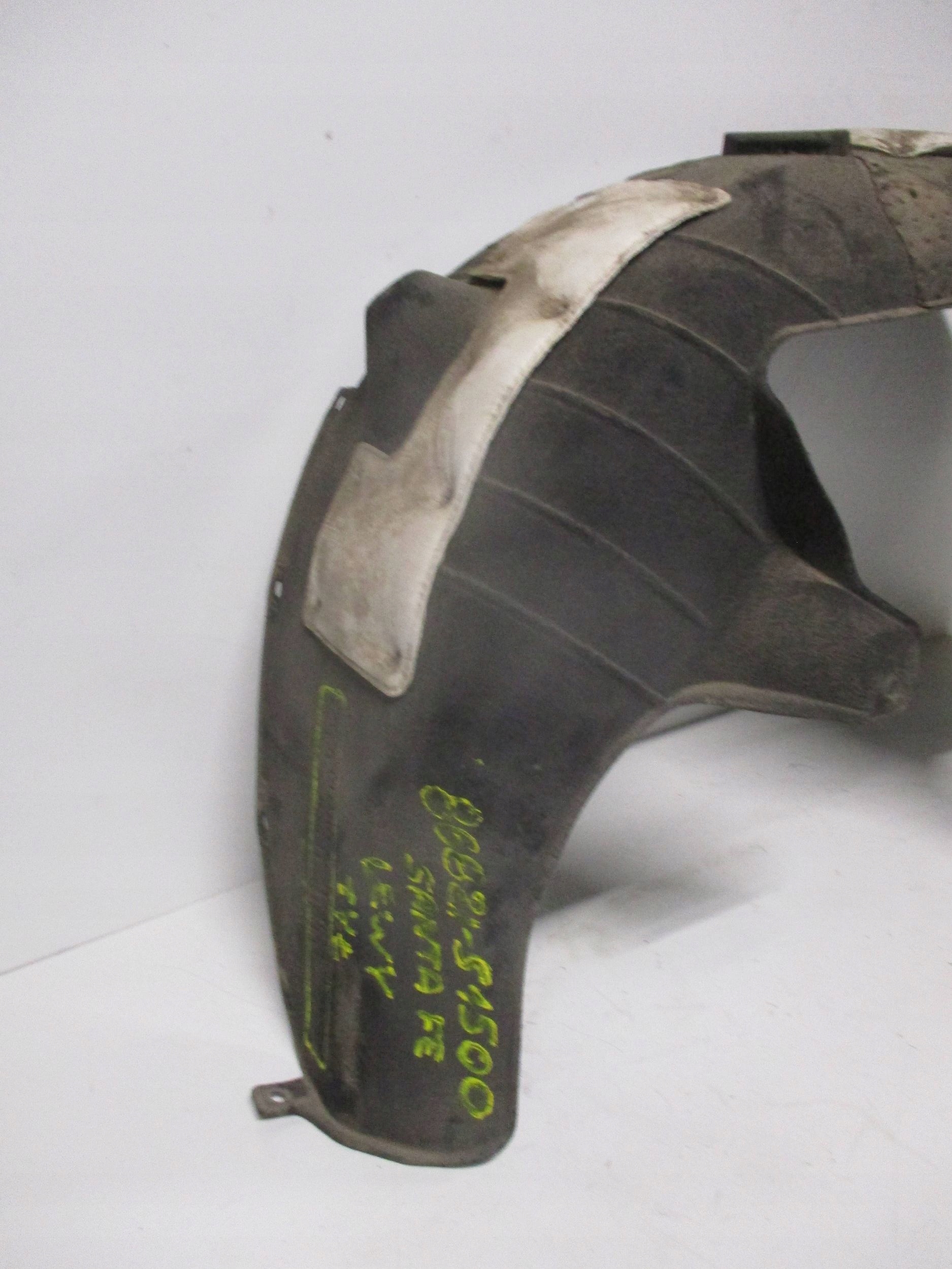 mudguard rear. rear part left HYUNDAI SANTA FE 86821-S1500