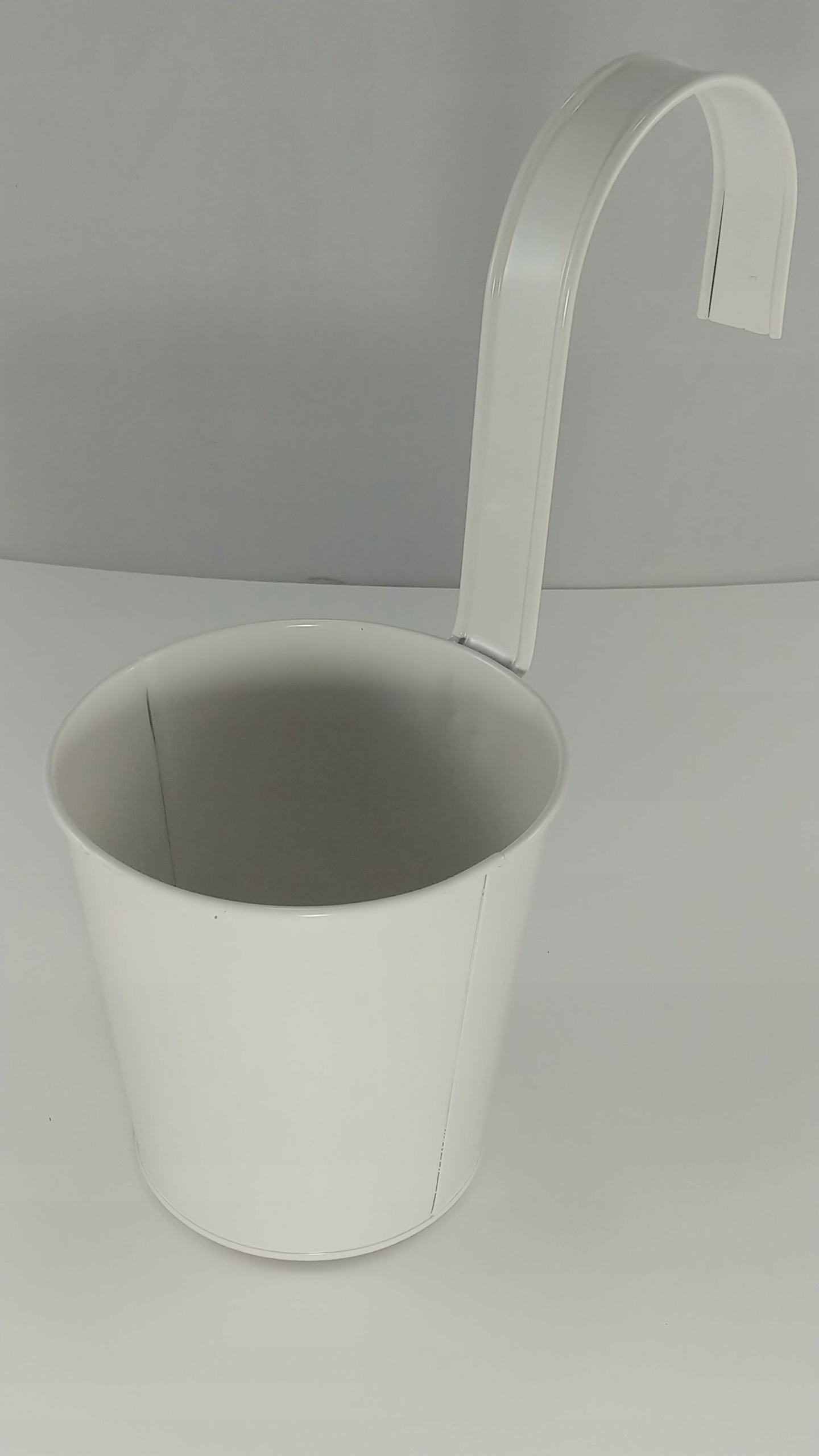 

Doniczka Balkonowa Wisząca Wiaderko Biała 13CM