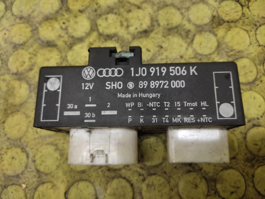 VW GOLF IV module unité de commande électronique uce ventilateurs 1J0919506K