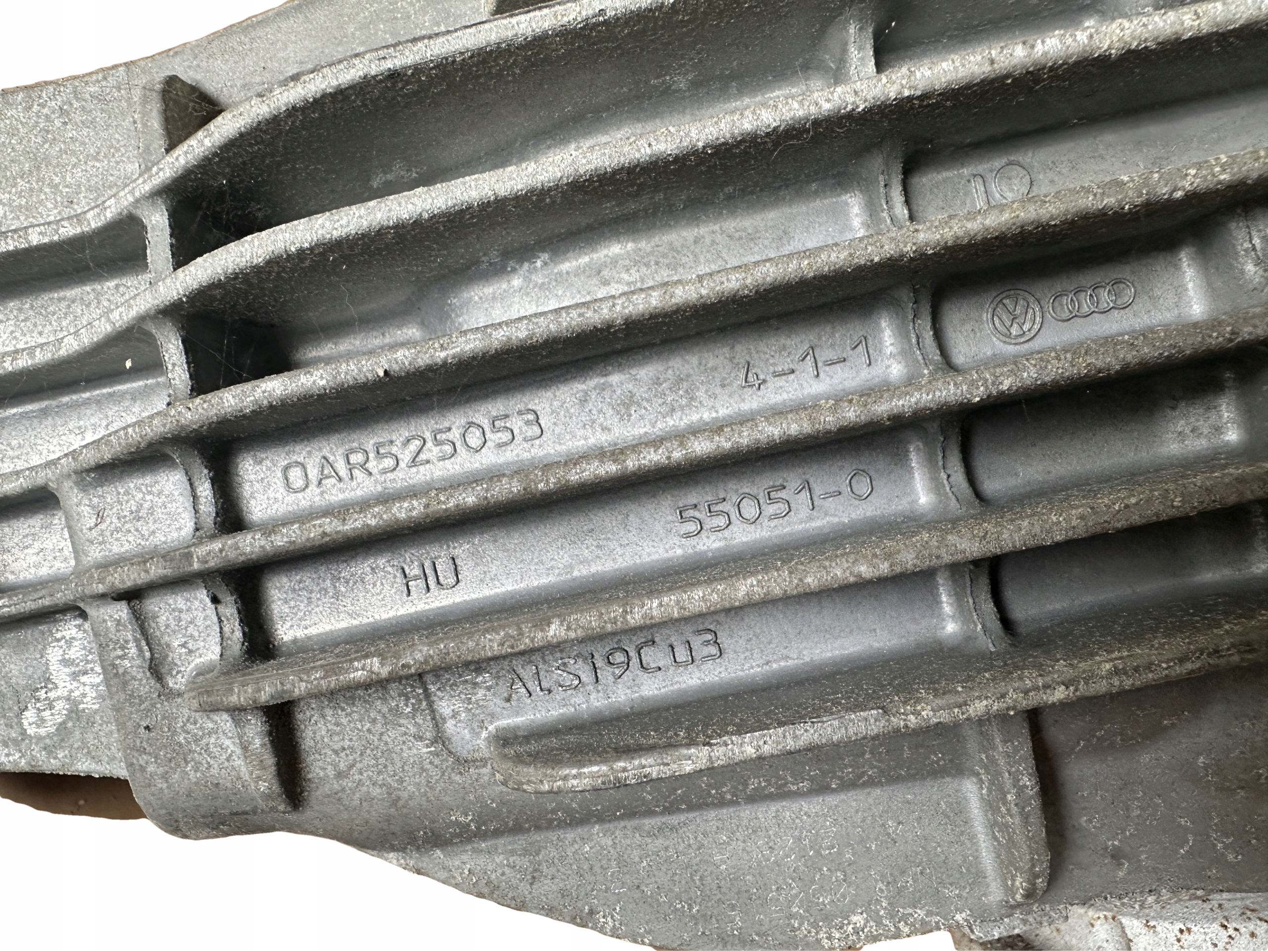 AUDI A6 A7 4G C7 A8 4H differential diff rear part 0AR525053