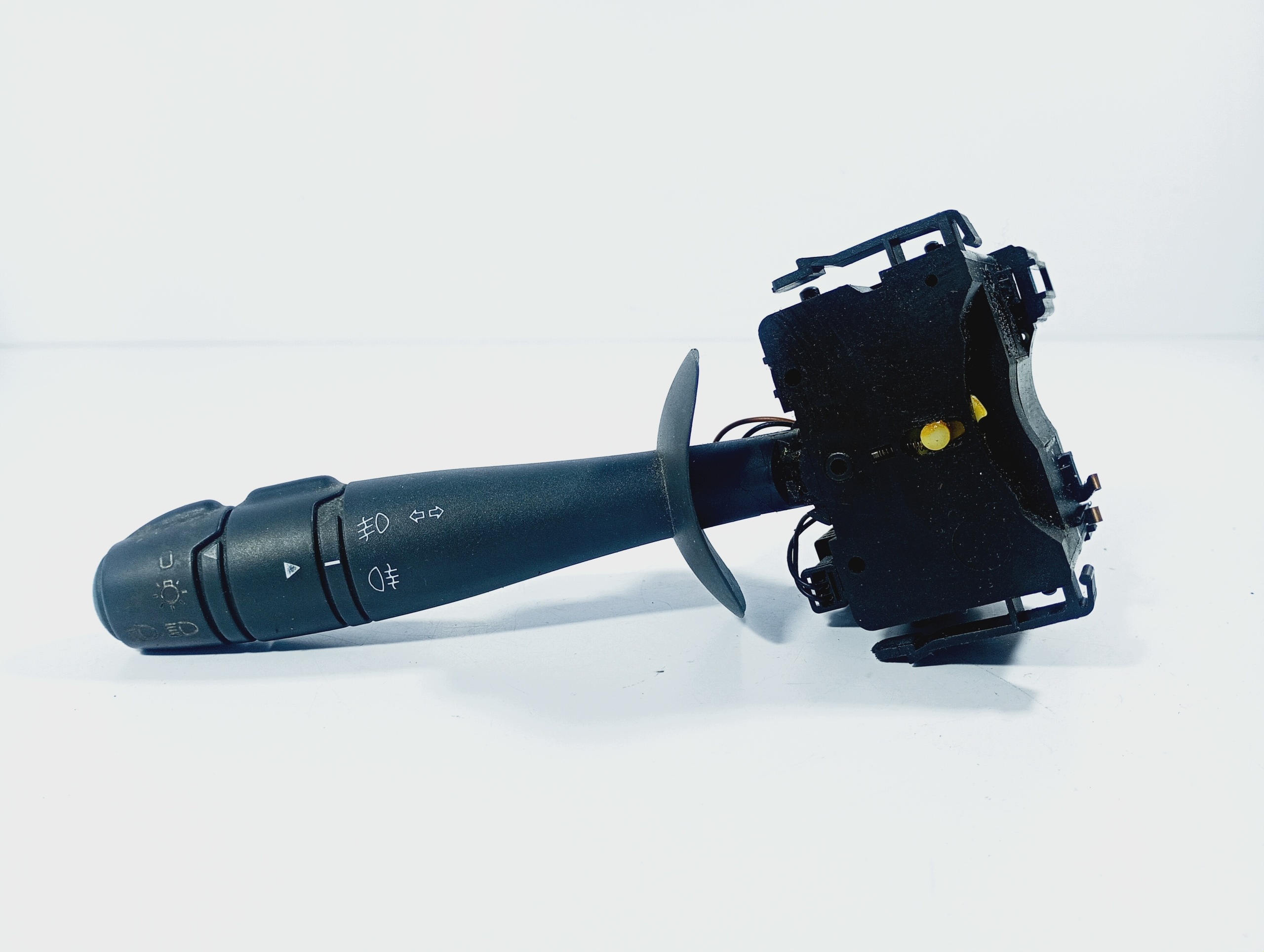 switch stalk switch of indicators OE 8200420148 Renault Espace IV 4 06-15