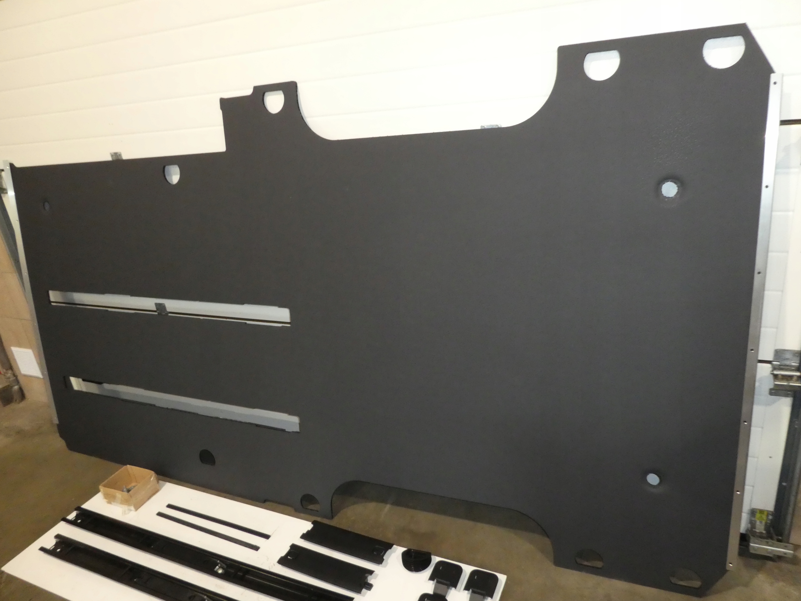 MERCEDES SPRINTER 907 floor mats cover below SZYNY A9076843802