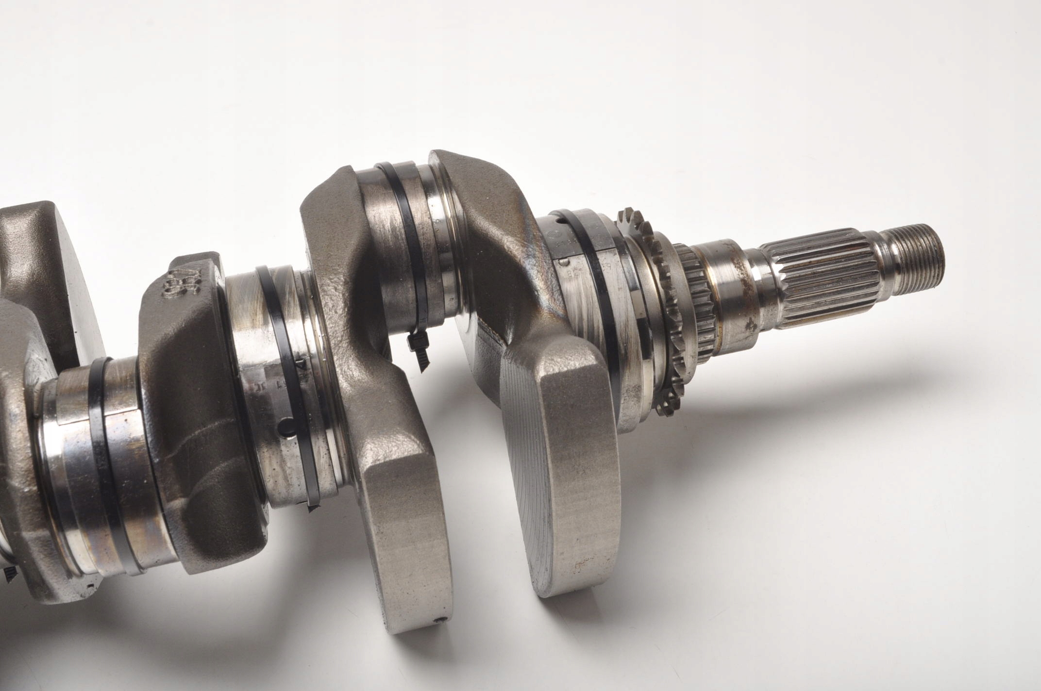 VOLVO S60 V60 2.4 D5 WAŁ KORBOWY 93.2 D5244T15 Numer katalogowy części 93.2