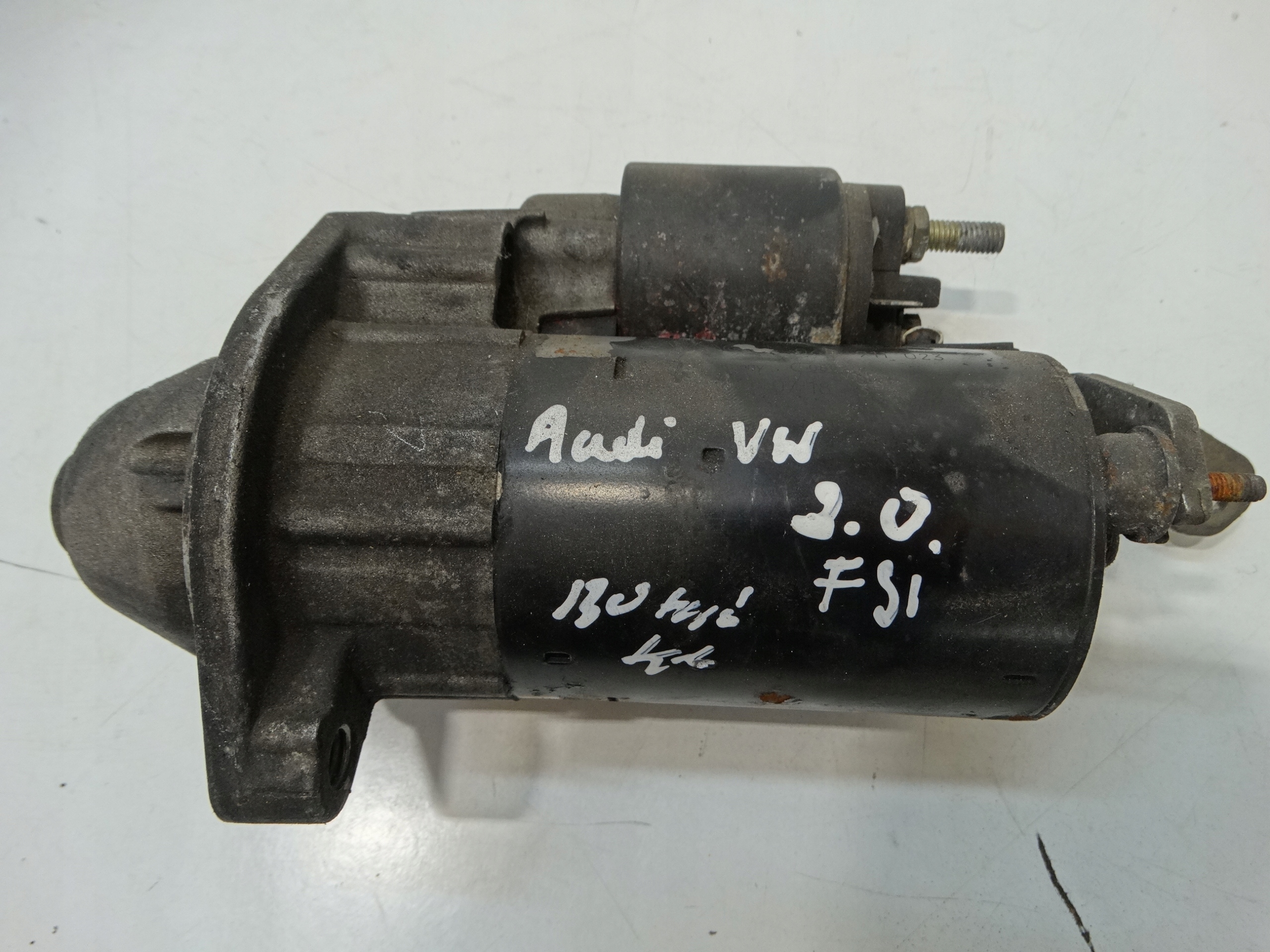 starter AUDI VOLKSWAGEN 2.0FSI 06B911023