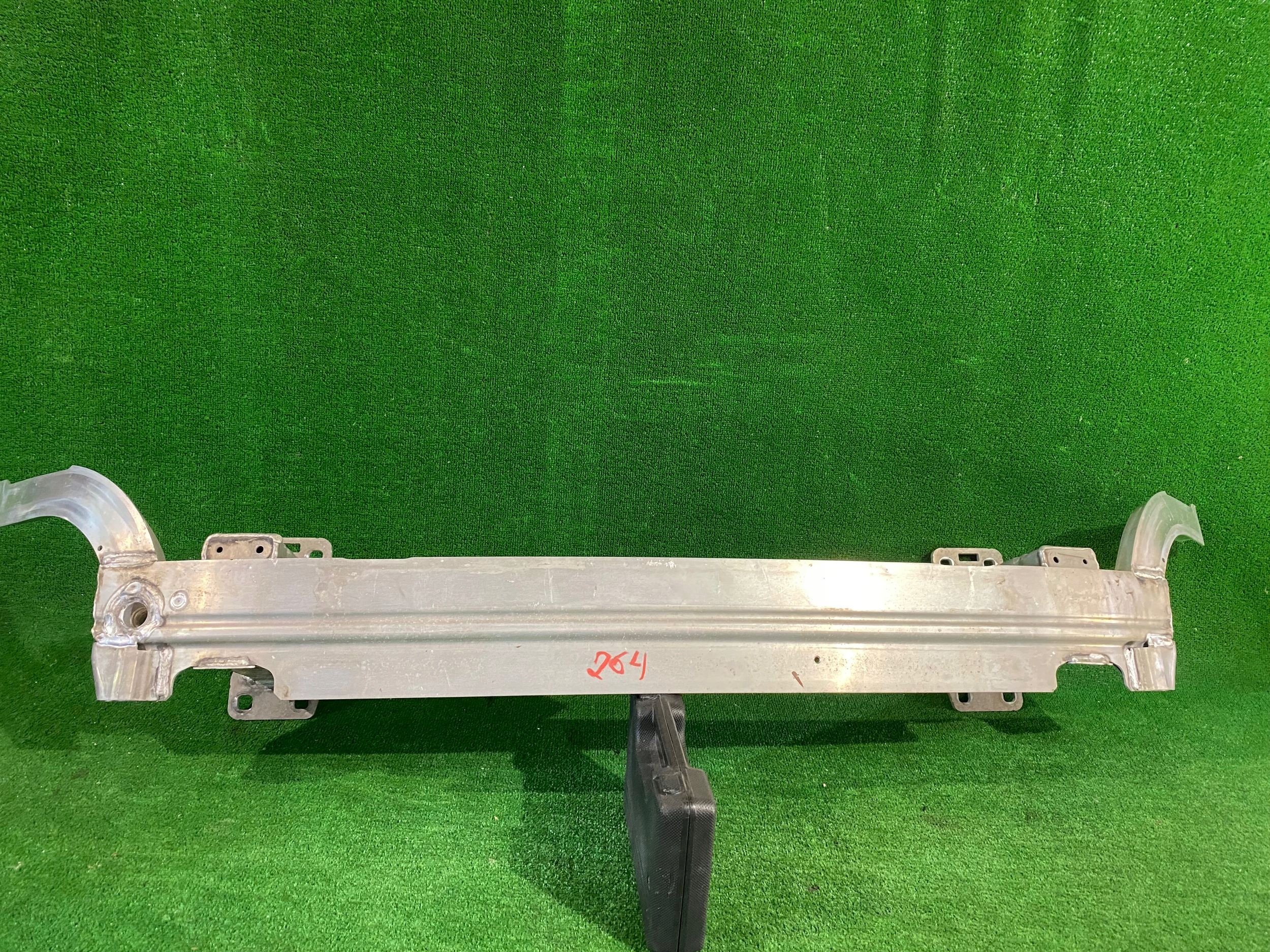 bumper support of the front front AUDI Q7 II 4M NR.264