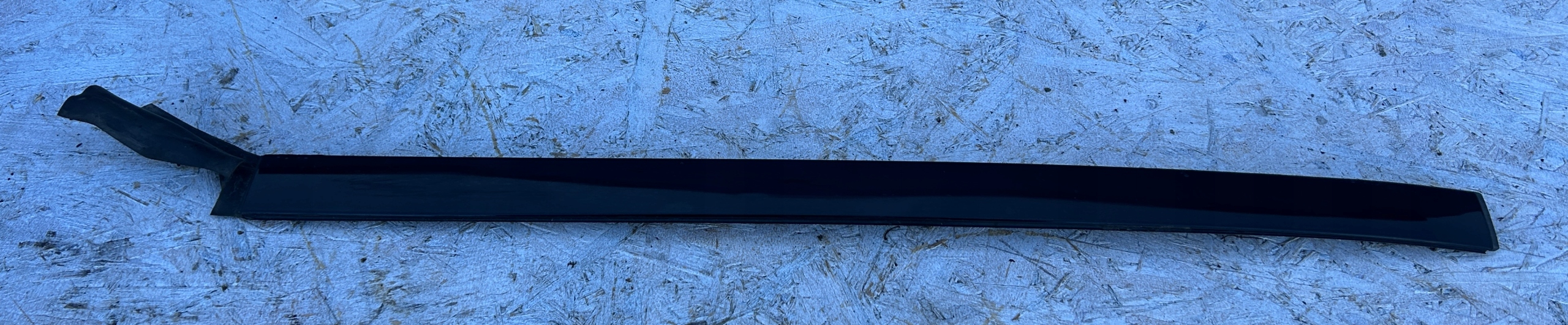 moulding windows CZOLOWEJ right left MERCEDES GLK X204 08- 755