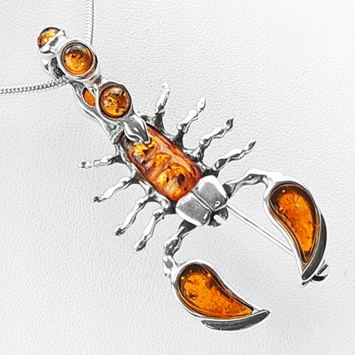 Velká Stříbrná přívěsek brož ze Stříbra 925 s baltským Jantarem