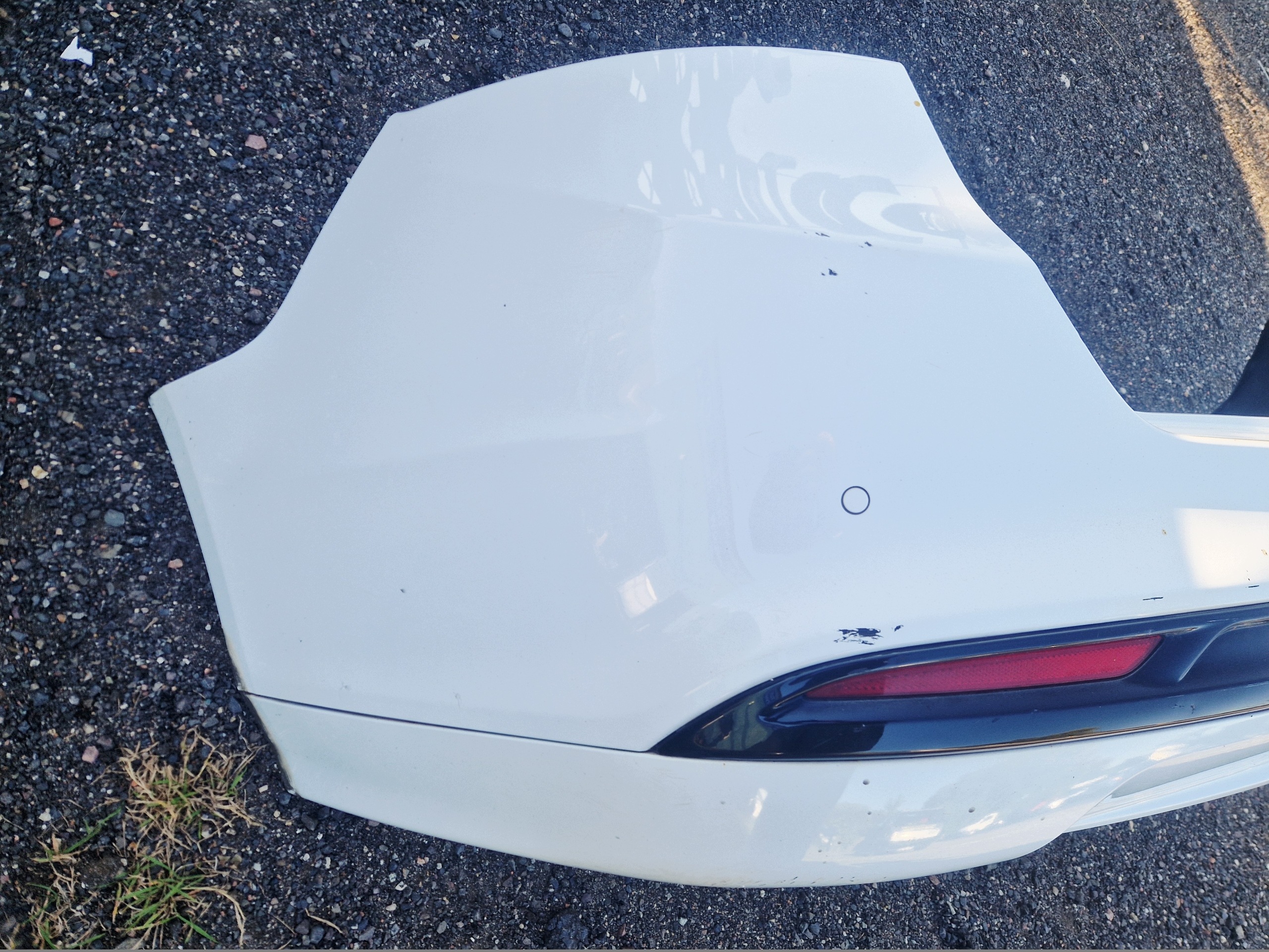 FORD MONDEO MK5 HB 5D bumper rear part TYLNI white colour FD