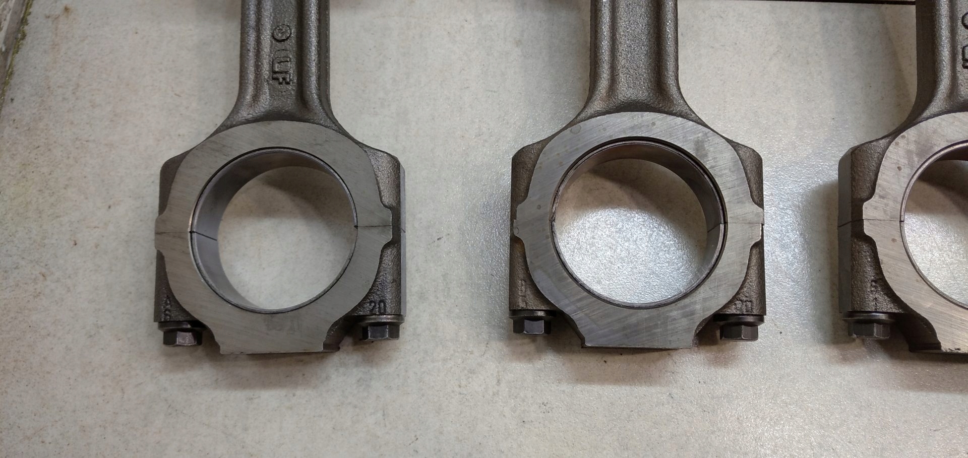 Piston Bielle FIAT STILO 1.9 JTD A930